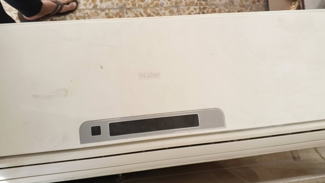 سبلتين للبيع . غازي كامل . نضاف اخو الجديد . الصغير طن ونص و الكبير طنين  . ***********
***********
