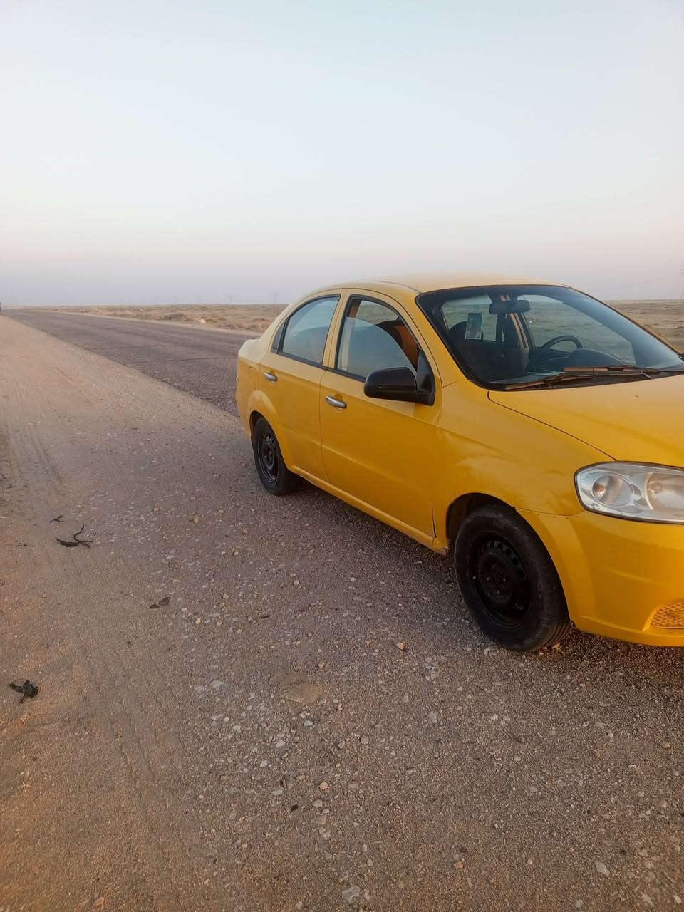 يا الله 
سلام عليكم افيو 2010للبيع رقم نجف نكليزي مداور ثاني يوم محرك كير شرط حداديه جديده 100بل 100كهربائيات سنتر لوك تخم تاير تبريد شغال بس معوز غاز 
سياره مال جناي 
ملاحضه سياره مرشوشه عام جماليه ما بيها اي ضربه
مكان السياره النجف الاشرف 
***********
