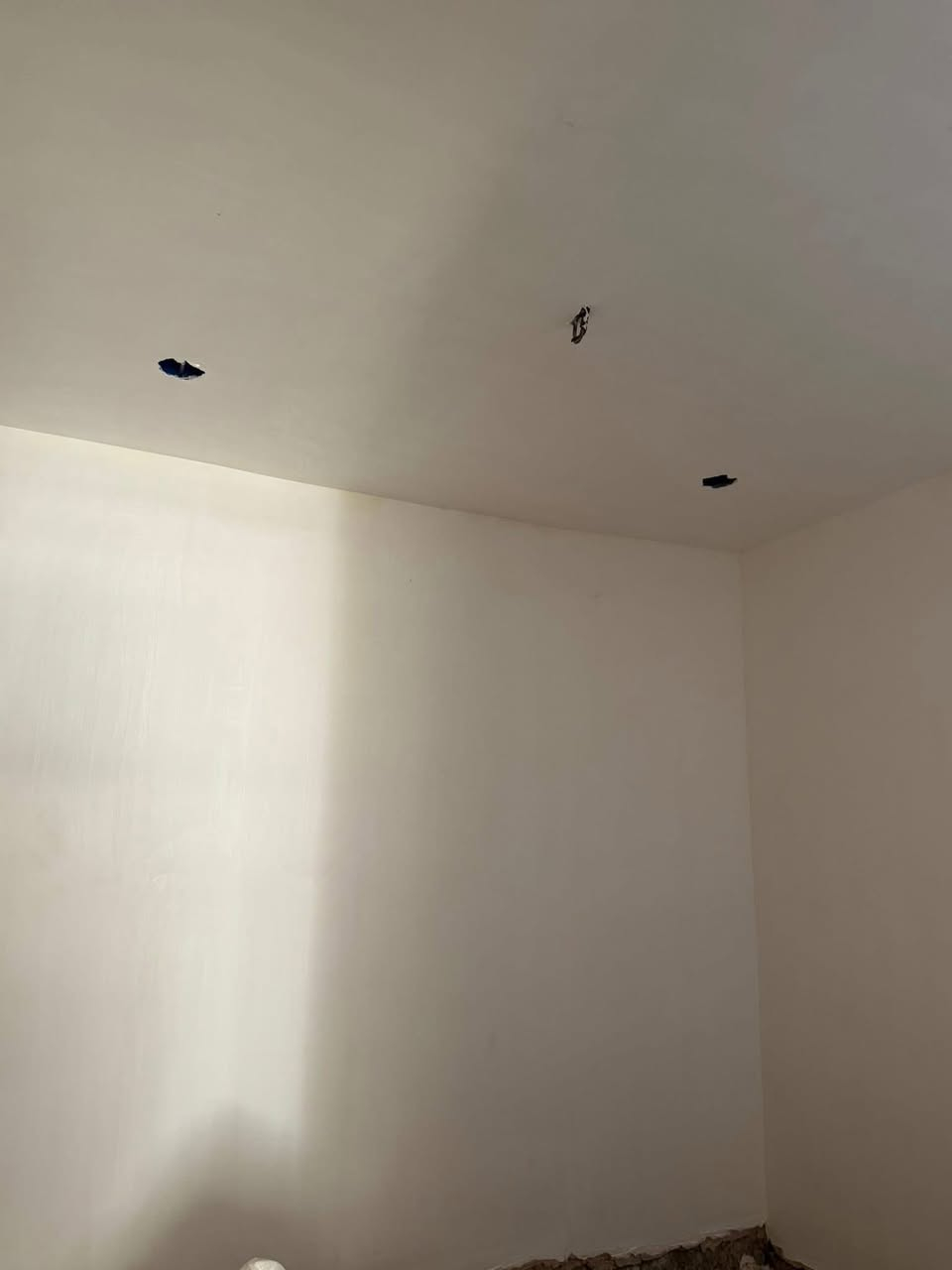 مشتملات للبيع الشعب قرب سوك شلال خلف مكوه
الخضراء  واجهه ٤ اله ربع نزال ١٧ ونص  

استقبال ومطبخ وخدمات وغرفه نوم البيت واجه عريضه 

الطابق الثاني غرفتين نوم مع خدمات جديد باقي بس ارضيه مرمر السعر مناسب جدا 

معروض بمكتب الكناني ***********
