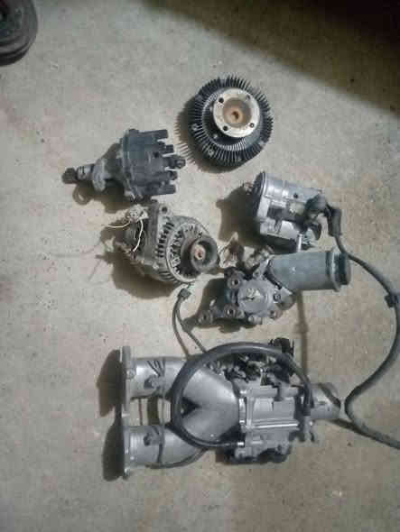 تفرعات مكينه 2 ونص وكير 8 خطوط جدد للبيع شرط الشغل السعر كلهم ب500 الف اتصال *********** أو مراسله علخاص
