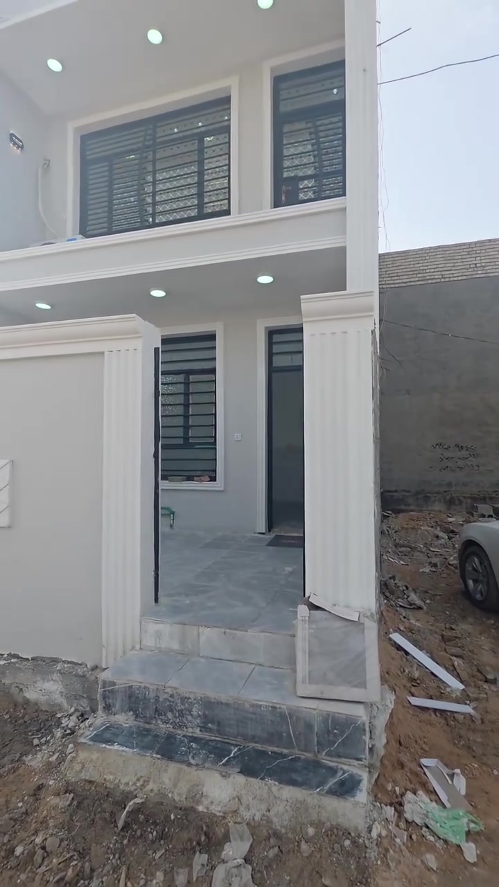 50 متر للبيع طابقين
3000 حي ربيع
***********
