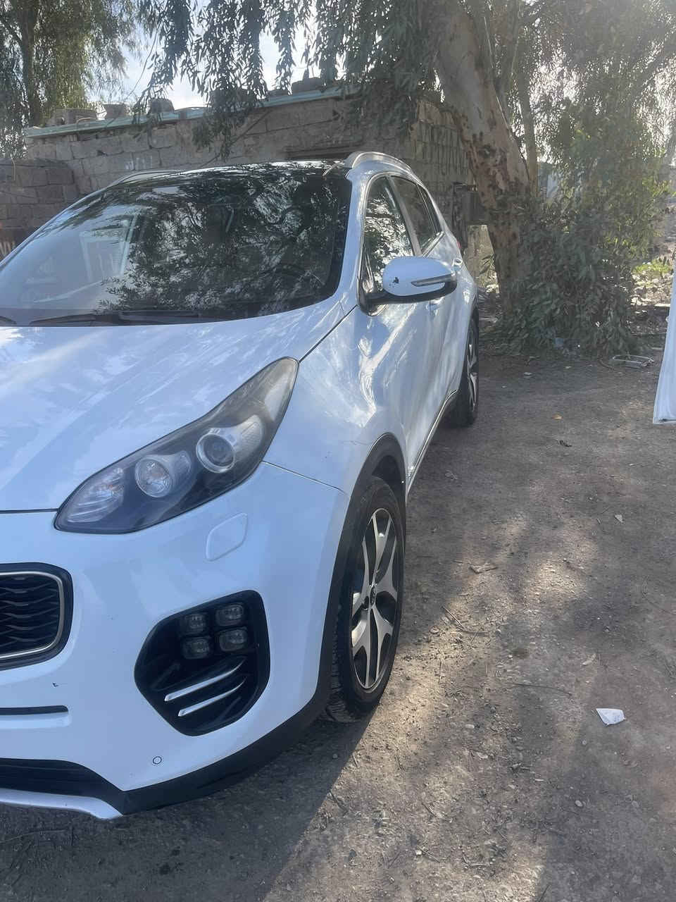 سلام عليكم كيه سبورتج جيتي لاين يعني فول مديل ١٦خليجي رقم بغدادجديد بسمي مكينه ٢٤٠٠سعر١٥٥بيه شي بصيط عنوان بغداد اراشديه عبورالبوابه سونار موجودبنشرمعه صور  رقم تليفون ***********وساب مفتوح
