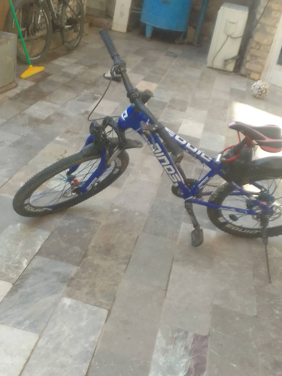 سلام عليكم بايسكل داينوس ياباني نضيف سعرة 50 وبي مجال


**إذا كنت صاحب هذا الإعلان وتريد حذفه لأي سبب، رجاءا أرسل رسالة إلى الدعم الفني**