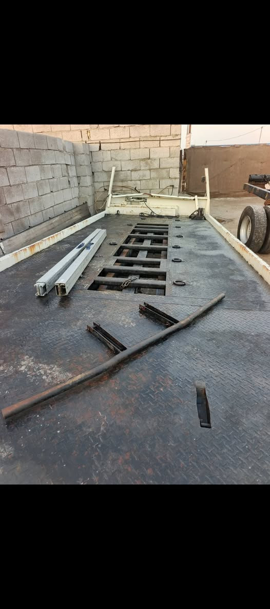 السلام عليكم بدي سطحه كنتر ياباني زنجيل ينزل للأخير ما مشتغل بالعراق بدي جديد طول 5 مترات ونص وعرض مترين و 20 سنتمتر للاستفسار ***********/ ***********
