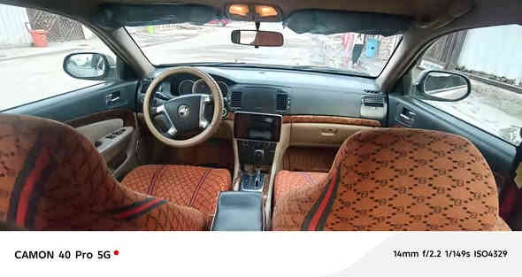 السلام عليكم . من رخصة الادمن
شوفر ليت ابيكا موديل 2009 خليجي رقم شمالي دولي 
شاشه . كامره . حساسات . اشايرباالمري
مكينه ٦ سلندر بيهه تبخير وتنقيص تبريد تدفئه صدر خير من الله السياره بااسمي هزه وبراد جديد وسنويه لل 27.وسونارها باالمنشور . اخوانالسياره ابلاديه وكلشي بيهه يشتغل السعر 65 وبيهه مجال *********** . مكان السياره بغداد بغداد
