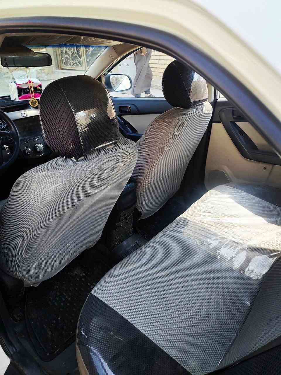 السلام عليكم كيا فورتي ابيض موديل 2010 وارد امريكي رقم بغداد تحويل ثاني يوم ليبل واحد منظومه الوقود سيرفز كامل محرك 2000 دوش فول تحكم ستيرن اشاير بالمري شاشه تاب اصليه كامره خلفيه دواره حساسات خلفيه حاكيه بلوتوث اتصال كير اوتماتيك جام كهرباء كشافات اماميه سنتر لوك دوشمه عامه كير محرك مكفولات تبريد تدفئه شغالات صدر فاتحه جديد تخم تاير سياره جاهزه نصبه فول وتخبل بيه صبغ بدون دواخل والسونر مرفق عارضها ب90$   وبيها مجال مكاني بغداد ابوغريب ***********
             ***********
حجي مهدي طوز, صلاح الدين
