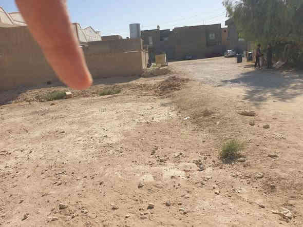 السلام عليكم
مكلف بلنشر 
قطعه أرض طابو صرف
موقعها حي العسكري
قرب مدرسة النواعير
مقابلها حديقة عامه (منتزة)
خلف القطعه شارع (20)متر
المساحه (250)متر
السعر (15)مليون وبيها مجال
الاستفسار اتصل على الرقم
(***********)
وبلخير على الياخذها
