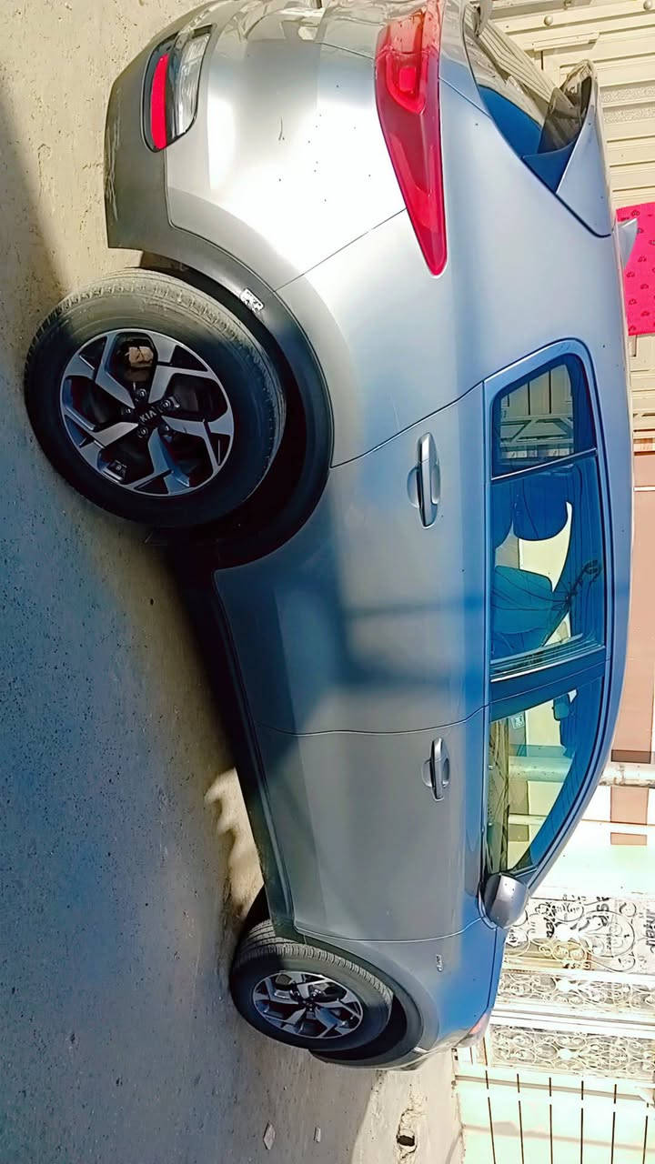 سبورتج ٢٠٢٢وردمريكي البيع سعر١٠٠ ٨٠بيهة مجال ***********
