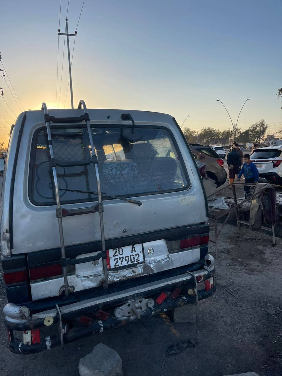 كيا بستا للبيع 95
محرك / كير   خير من الله .. رقم انكليزي ديالى .. سنوية لل 3030 ... مناقصهة اي شي ..
السعر 42 ..  للأستفسار  ***********
