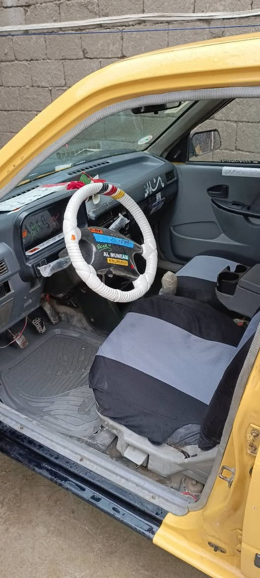 سايبا موديل 10 غرامات صفر هيئه 200الف.  محرك.شرط گير شرط شواصي انضاف. گشرهه حيل نضيف
فقط. تحتاج. دعاميات. سعرهن 30 الف وايرمنيه شغاله. اواجهك مع الشرعي. سنويه عضم.  كابون بيهه بس متوقف سياره جاهزه گبل عل شارع.   السعر 23 وبيهه مجال. 
للاستفسار ***********
***********
