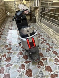 وحش الكون مواصفات معروفه نقصه بس ستاند تعليك  سعره ٨٠٠ وبيه مجال بسيط ...