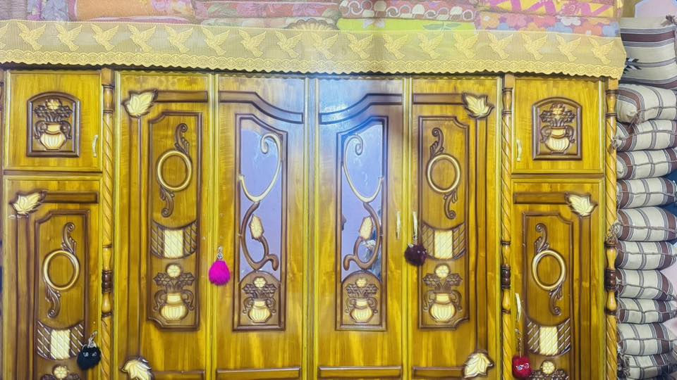 سلام وعليكم غرفه خشاب البيع جديد أو بدل مكاني لبصره شافي


**إذا كنت صاحب هذا الإعلان وتريد حذفه لأي سبب، رجاءا أرسل رسالة إلى الدعم الفني**