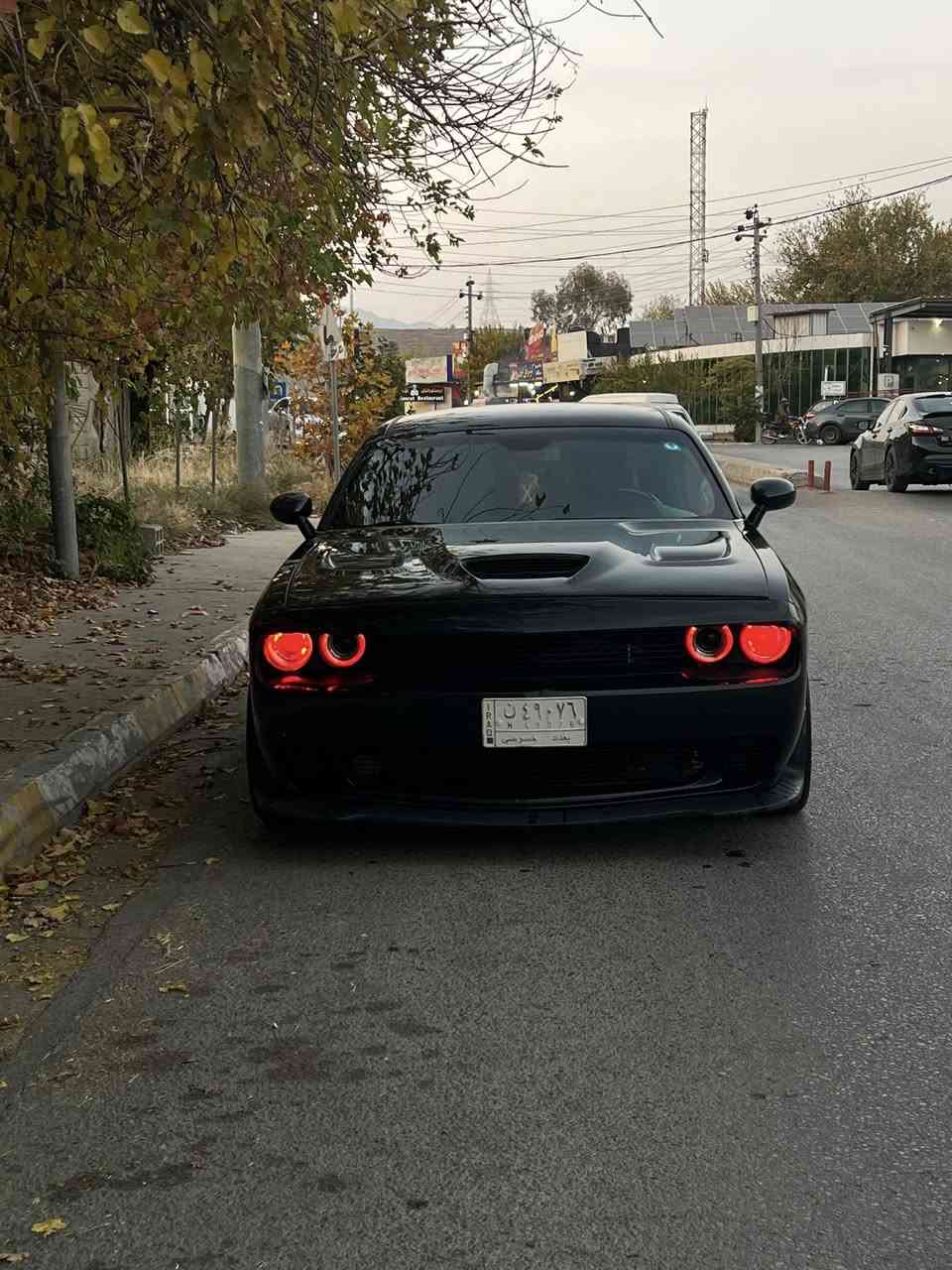 السلام عليكم 

دوج جالنجر مديل 21

حادث جاملغ وبنيد مبدل فخذه جه سايق بامريكا 
ماشيه 50 
مكينه 6 / 3600
كامره 
حساس 
النقطه العمياء 
شاشه حجم كبير 
داخل كله لون اسود 
كشنات جلد 
فتح الابواب الذكي 
عليه كت كامل كاربون تغطيس سكوب يدات باب مري 
ستيرن مغلف كاربون احمر 
كير مغلف كاربون احمر
شاد دفيوزر كلش حلو عليه 
الي ذاكرهم كلهم تغطيس
عليه ويد تو سايز تايرات جدد اليوم شادهن 
شاد منظومه تبريد كامله جديده 
حتى راديترات جدد واصلي 
عليه لد عدسات متغير كل الالوان 
السيارع خير من الله وكل نقص مبيه 

عارضه 185 وبيه مجال لطيبين 

متواجد واتساب واتصال  ***********
