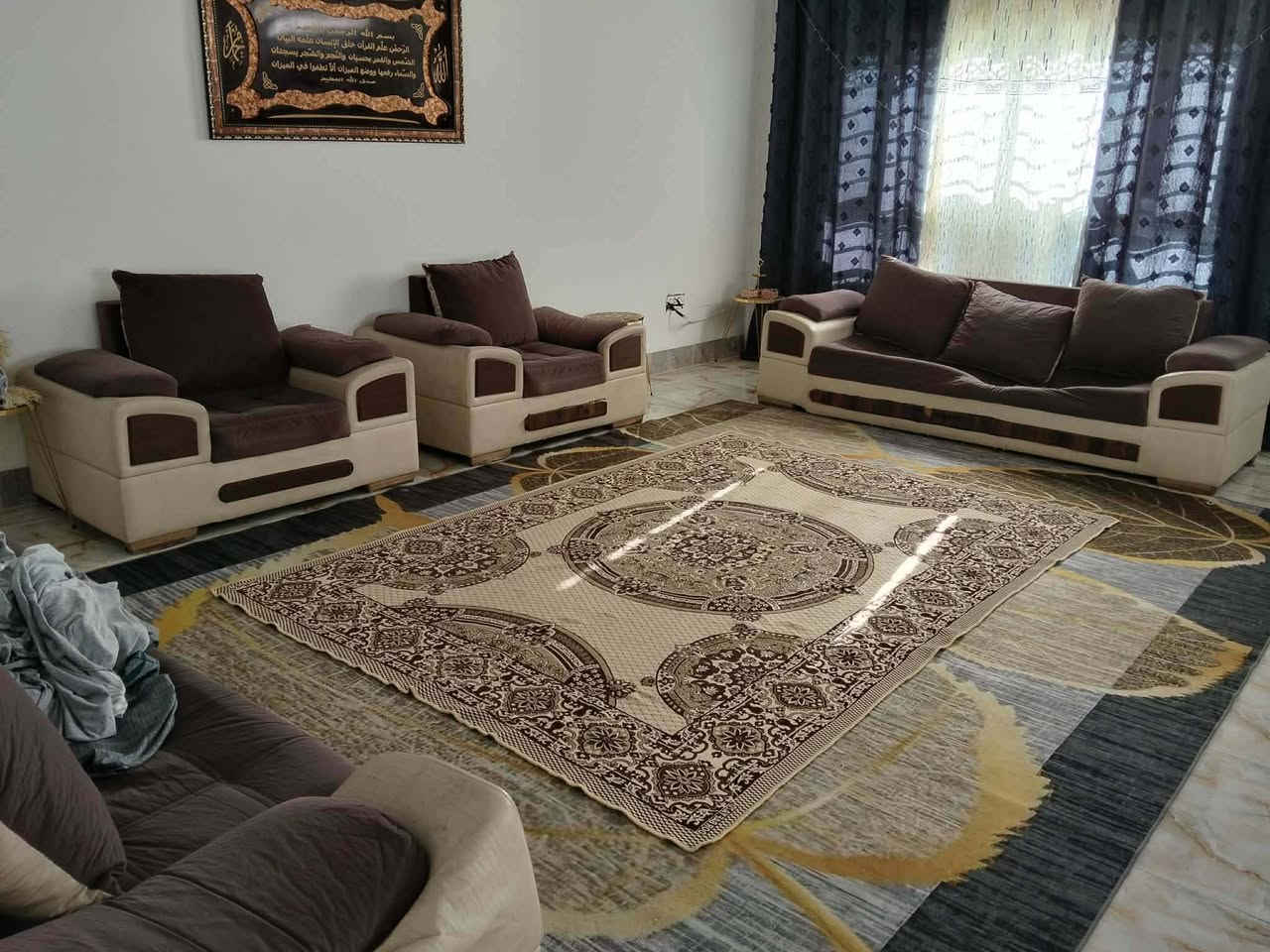 #للبيع طخم قنفات السعر ٦٠ الف وبي مجال
مرجوحة ٦٠ الف
عنوان كركوك فيلق


**إذا كنت صاحب هذا الإعلان وتريد حذفه لأي سبب، رجاءا أرسل رسالة إلى الدعم الفني**