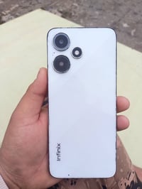 إنفينيكس هوت ٣٠ بلاي • موصل