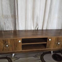 ميز بلازما • شبه جديد • قضاء الدور