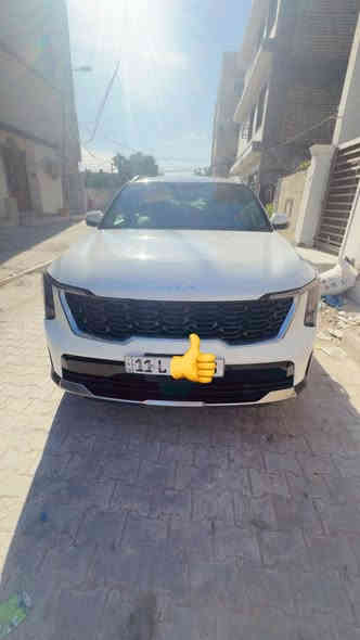 السلام عليكم 
سورنتو 2024 ماشية 28 الف 
مكفولة كفالة عامة
السعر 31 الف 
***********
