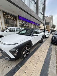 للبيع هونداي كونا 2024 السياره خليجي وكالة الاولى السياره جديده بمعنى ...