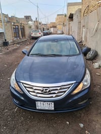 سياره سوناته 2014رقم ذيقار سياره جاهزه للخير مكينه 2400جديده وكير جديد...