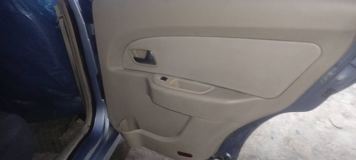 السلام عليكم شيري فلاوين موديل 2011مكفوله من ضربه بيهة مكانات صبغ تبريد شغال كير مكينه مشروطات للبيع او مراوس 33وبيهة مجال***********
