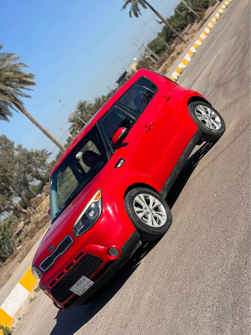 سلام عليكم صول 2014 بيها صبغات رقم بابل بسمي 
ماشيه ٥٠ مكانها الحله 
جاهزه وجديده عارضها ب٩٥ وبيها مجال 
***********
*********** Singapore
