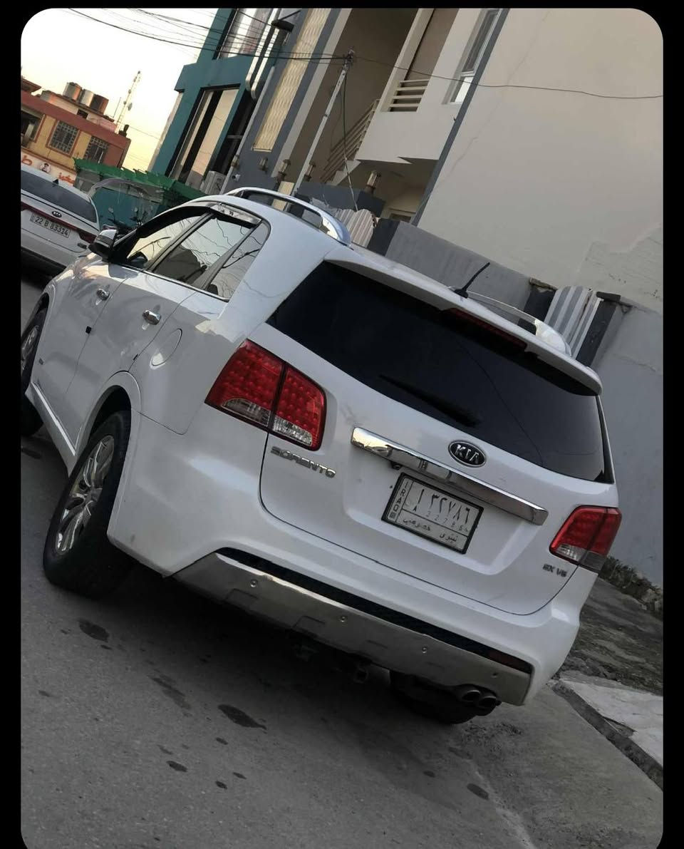 بيع او مراوس باقل
مكلف بل نشر اخوان 

السلام عليكم 

فول ١/١ 

كيا سورنتو 2011 للبيع 

وارد امريكي 

محرك 6 سلندر دوش ما مفتوح 

السيارة فول مواصفات 

سقف بانورامات 

بصمة شاشة بلادي 

اشاير بلمري 

تبريد3 قطع 

تحكمات ستيرين 

كروز مثبت سرعة 

كشنات تدفئة 

سبعة راكب

دفع رباعي  

سياره كلين كلها كود واحد 

بدون دواخل 

السعر 160 ورقه وبيها مجال حك جيه 

رقم نينوى صاحبها الشرعي 

شرط الوكالة او التحويل

***********

كورك بس واتساب بي
