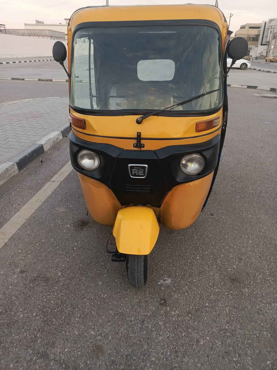 السلام عليك تكتك. 20.20لبيع شهر السادس تكتك مفتوحه مره وحده  سعرها. 5300 وبيها مجال قليل .***********
