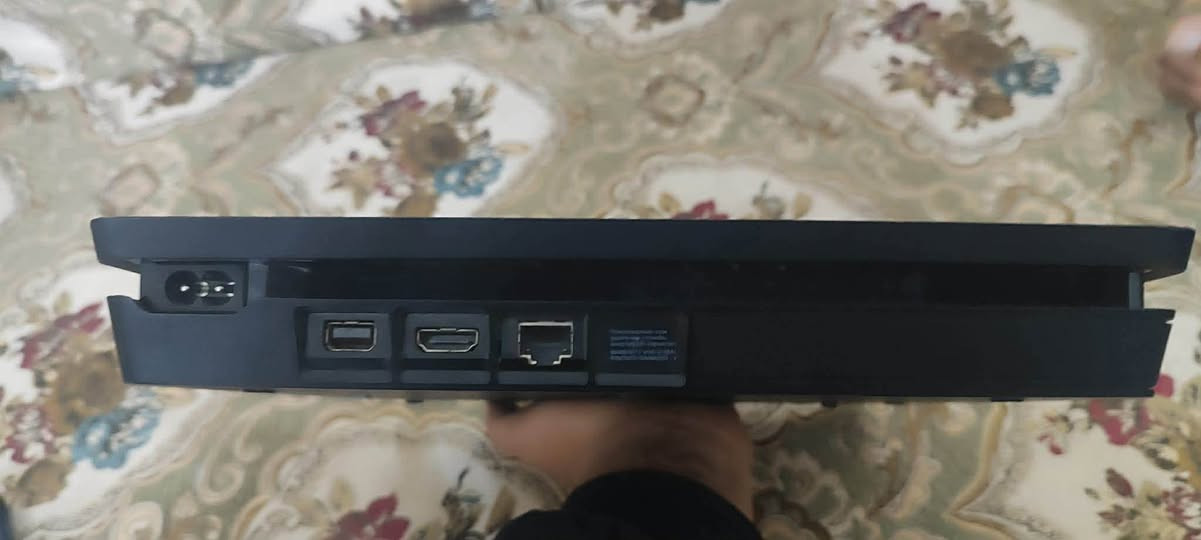 بلي فور سلم اخر تحديث جهاز لوك مامفتوح ويا قرص فيفا22
وجوستك اصلية السعر225 مع التوصيل🚚 
مكاني بغداد الدوره بغداد, العراق


**إذا كنت صاحب هذا الإعلان وتريد حذفه لأي سبب، رجاءا أرسل رسالة إلى الدعم الفني**