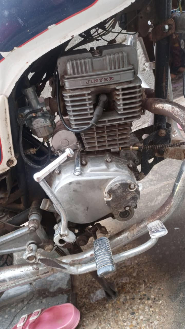 سلام عليكم دراجه جني للبيع2019 اوراقه كامله دراجه خير من الله وين ميعجبك اطلع سلف وهندر ولايت تخم تاير جديد اوياله جدد سلف كابريتر كله جديد الله شاهد السعر 450 مكاني بغداد ***********
