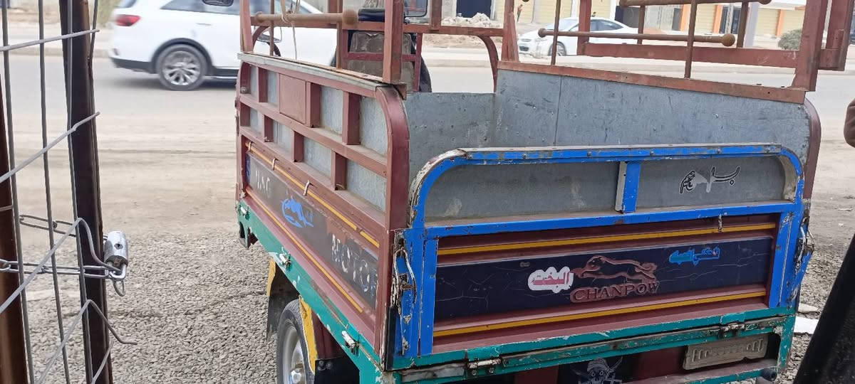 سلام عليكم سوته البيع نضيفه موديل ١٩محرك نضيف شاصيهى نضيف السعر مليون وتسعميه بيه مجال مكان الخمسه كيلو ***********
