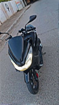 PCX • ١٥٠ • ياباني
