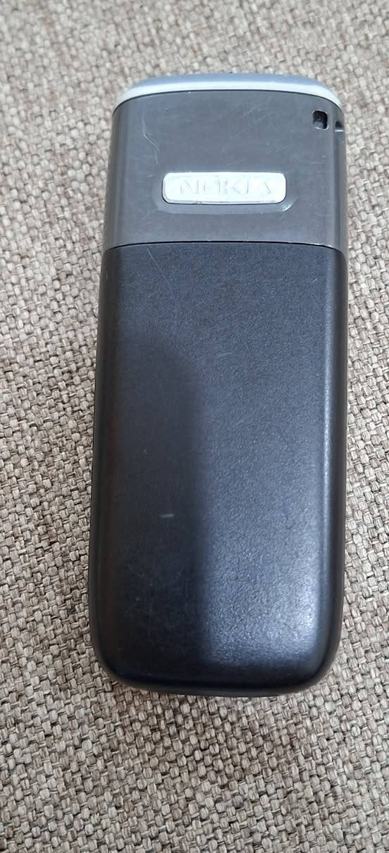 السلام عليكم
لا تسألني شكد سعره او كم خط او صناعته انت كدامك كلشي
اقرا المنشور عدل وشوف الصور واذا تريد اشغللك الجهاز واصورلك فيديو فحص عالخاص
نوكيا ٢٦٢٦ اصلي شغال عالفحص بس يحتاج كڤر وبطارية😅
خط واحد
السعر ١٥ مع التوصيل


**إذا كنت صاحب هذا الإعلان وتريد حذفه لأي سبب، رجاءا أرسل رسالة إلى الدعم الفني**