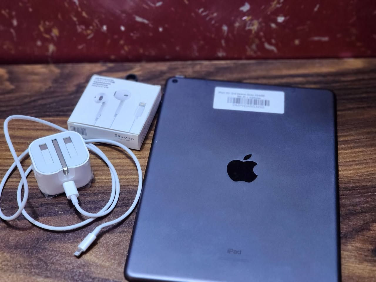 ايباد اير3 60فريم نضيف جدا مداخل اي تصليح ذاكرة 64 يدعم اخر تحديث مع شاحنه اصليه وسماعات بغداد نهايتة 220الف قفلة


**إذا كنت صاحب هذا الإعلان وتريد حذفه لأي سبب، رجاءا أرسل رسالة إلى الدعم الفني**