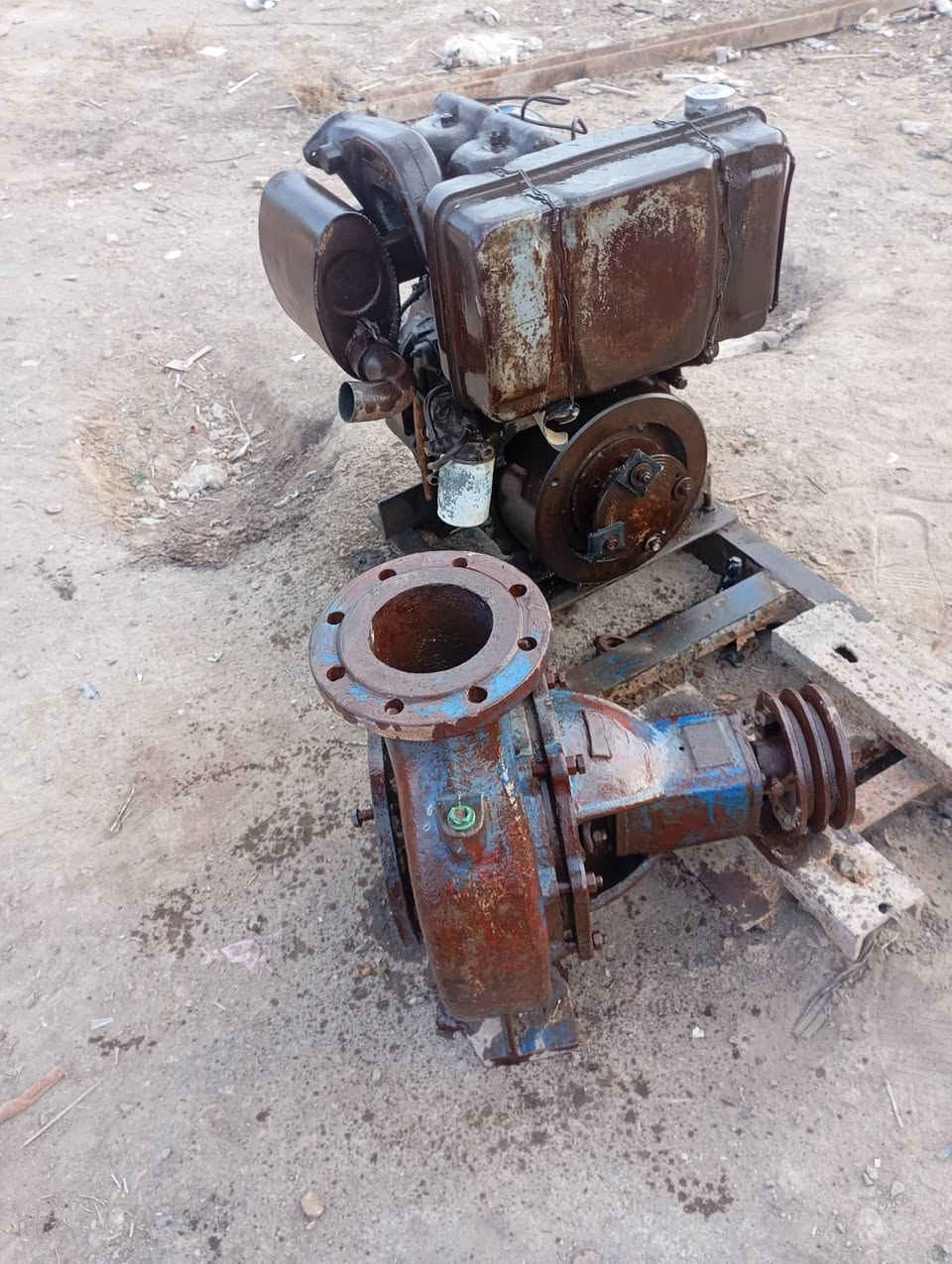 سلام عليكم ماطور ابو 12 سونت مشتغل موسم واحد خنزيره جبنه+ ماطور دويز مصري شرط شغل خنزيره براص+ وخنزيره 6ب6 وهوز عنوان ذي قار دوايه ستفسار على رقم ***********
