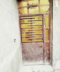 باب طلاقتين • ارتفاع ٢٩٠ • عرض ١٢٠