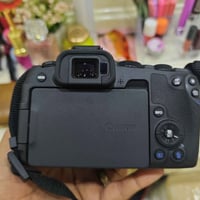 كانون R8 • فول فريم • عدسة 70-200 فتحة 2