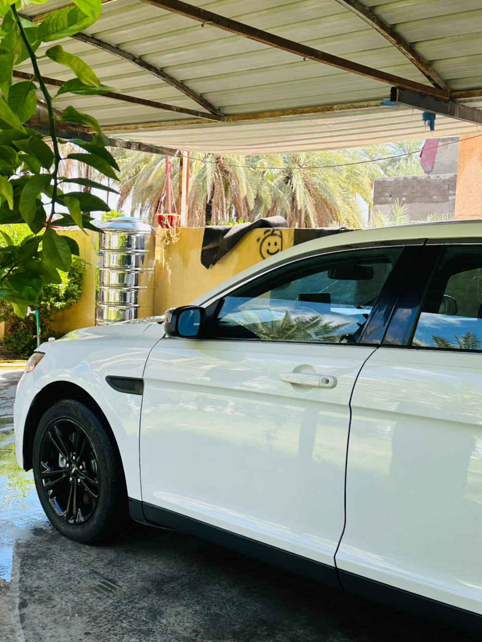 السلام عليكم ورحمه الله وبركاته
للبيع او للمراوس حسب الرغبة 
فورد تورس 2019 وارد امريكي بوليسي السيارة
بيها قطعتين صبغ بدون دواخل 
سيارة بوليسي كير تعليك 1000 
مكينه 6/3500 تنفس طبيعي 
ماشيه 130 الف 
تخم تاير مكينه كير شركه 
مواصفات البوليسي معروفه 
راردات 360
دبل ارضيه 
كشنات تدفئه وكهربائي
اتو بارك 
قطعتين تبريد
سيارة هاون ومابيها نقص برغي 
السيارة خير من لله وجاهزة 
شعندك مراوس دزلي صورها وتفاصيل خاص 
مكانها بابل المسيب للستفسار اكثر اتصل 
***********
