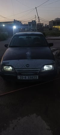 سيارة اوبل اوميكه موديل ٨٩جاهزة مابيهه نقص رقم انكليزي سعرهه ٢٣ورقه وب...