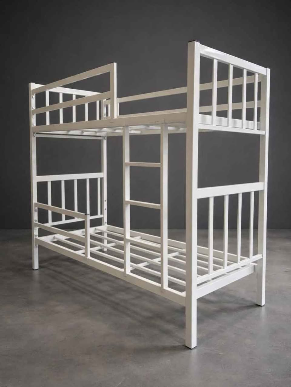 سرير أطفال نفرين 
السعر 210 الف 
قياس 160*70 بغداد, العراق


**إذا كنت صاحب هذا الإعلان وتريد حذفه لأي سبب، رجاءا أرسل رسالة إلى الدعم الفني**