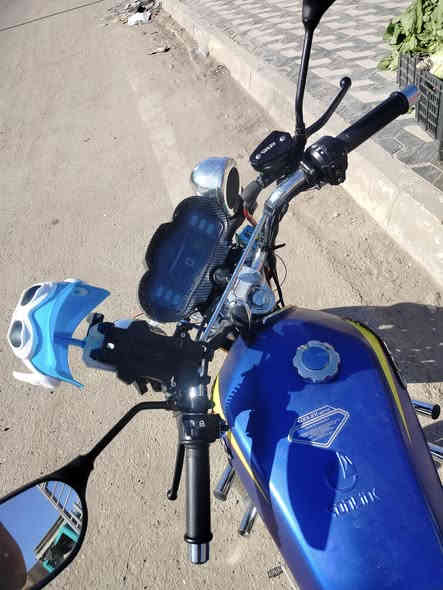 للبيع موديل 2025 جديد السعر 800الاف مكان ديالى القصيرين رقم الهاتف ***********
