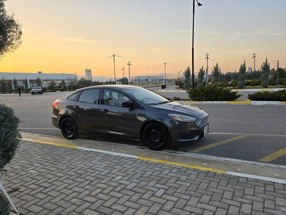 فورد فوكس 2018 SE 
***********
مواسه فات توماتيك شاشه كاميرا حاسه 
جام و  ئاوينه كاره با سوكان ڤوليوم  
مه كينه ٢٠ ى ٤ بستونى بى توربوو مه رغوب به شه رتى گير و مه كينه و ته بريد و گه رمى و ته قه و ره قه ش ته حويل غرامه به شه رت ٣ بارجه بوياخ بى ناوكرتن سه ياره كه نمونه يه له جوانى و باكى مالى دوسته نرخى ٧٤ كه لاو معامه له يه كى كه م تكايه مشته ريت تيل بكه *********** سليمانى ناو شار السليمانية, العراق
