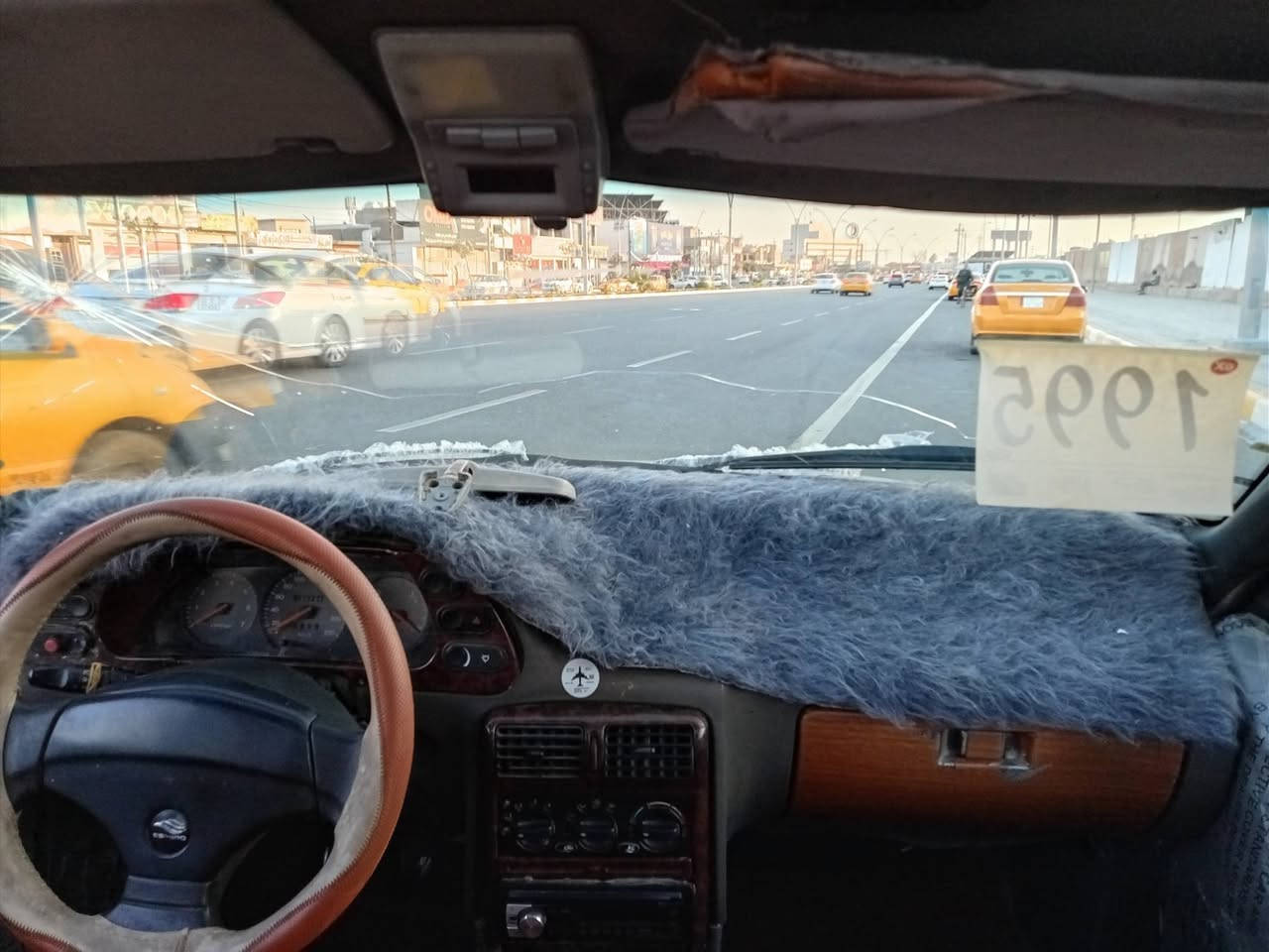 سلام عليكم ورحمة سياره دايو اسبيرو رقم كركوك شرط التحويل و الوكاله كير محرك صدر كلها شرط مابي اي عيب جاهز تايرات جديد كهربيات كله شغال كيجات كله شغال سقف سلايت سياره جديد لا ضربه لا خياس جوم كهربائي سياره كلش نضيف السعر ١٣ وبي مجال قليل مكاني كركوك دروازه ***********
