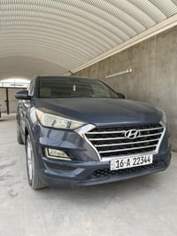 موديل ٢٠٢١ بيها بنيد صبغ وجاملغ بارد سيارة ماشية قليل  ٦٠ الف فقط  نظي...