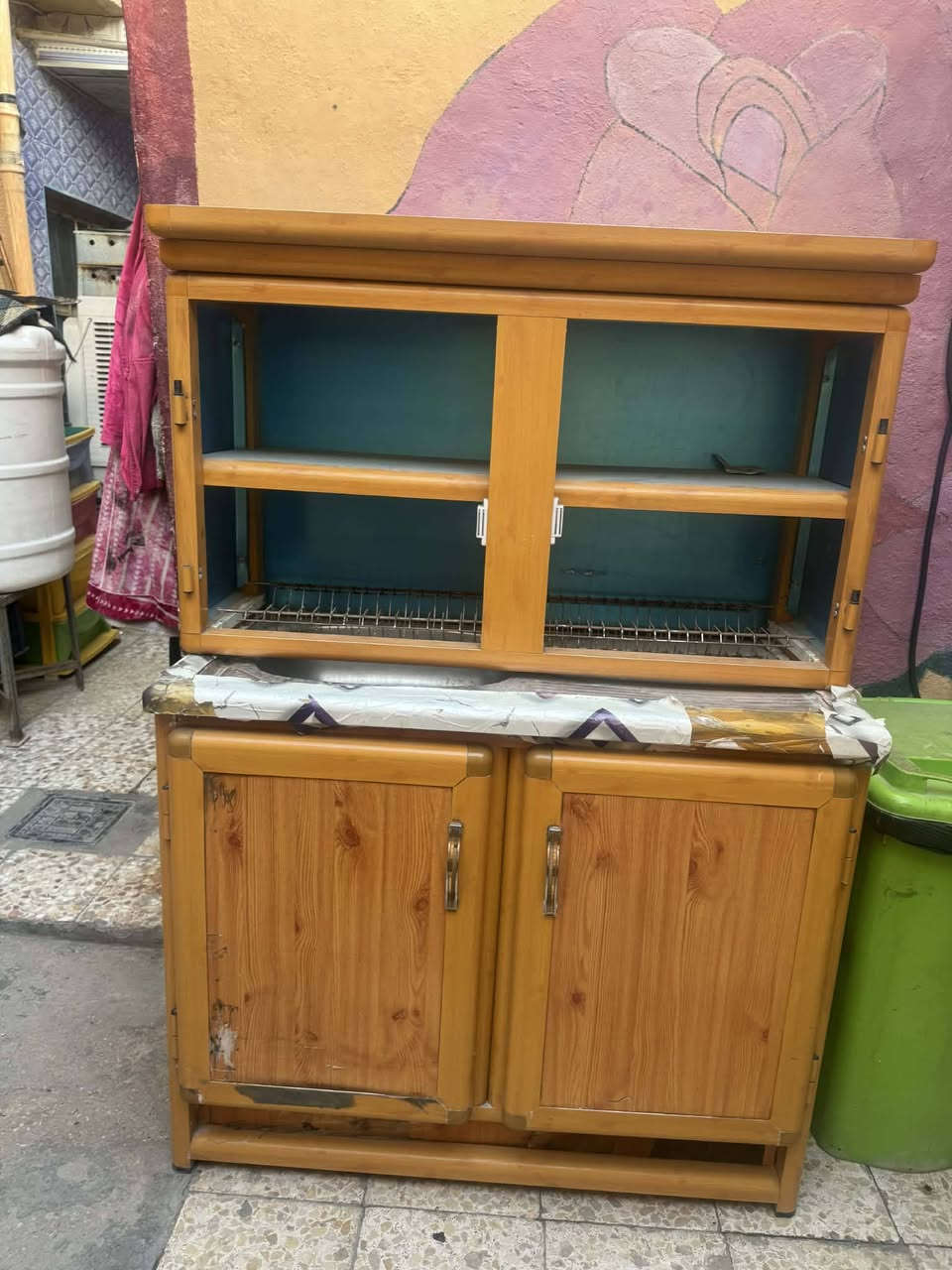 كامنتر ألمنيوم جديد ونضيف والبيبان مال ملحق فوك موجوده السعر 110وبيه مجال للشراي


**إذا كنت صاحب هذا الإعلان وتريد حذفه لأي سبب، رجاءا أرسل رسالة إلى الدعم الفني**