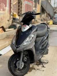 سـلام عـليكم شبـاب ڪـامڪـو موديل 16مكفوله من كلشي مكينه وكشر ودراجه ما...