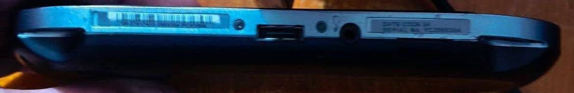 بي اس ڤيتا مهكر اوليد PS Vita OLED رام 64 

نظافة حوالي 82%، مع الشاحنة الاصلية 

السعر 235 الف


**إذا كنت صاحب هذا الإعلان وتريد حذفه لأي سبب، رجاءا أرسل رسالة إلى الدعم الفني**