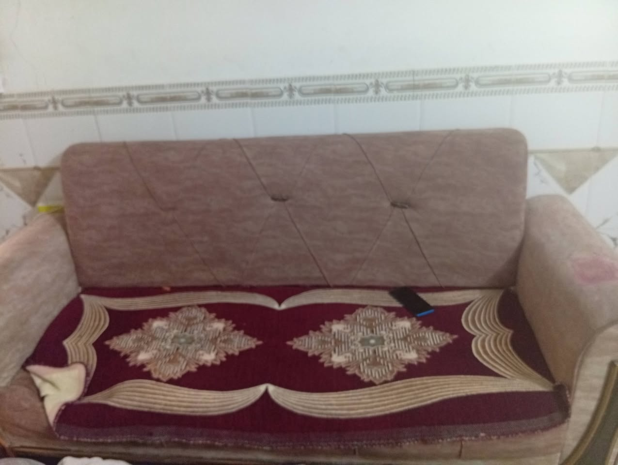 @إشارة 
بيع مستعجل كنتور٣ بوب و٣ جرارات تركي السعر١٢٠ وبيه مجال+ ميز تواليت مرايه سلايت مع اربع جرارات للبيع السعر٨٥ وبيه مجال 
تخم٧ مقاعد ب٨٥ وبيه مجال 
مكان بابل الحصوه حي البلديه
للاستفسار الاتصال على الرقم
 ***********
