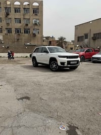 جيب لمتد 2023 5 راكب رقم اربيل عداد السياره54 الف  فول مواصفات عدا الج...