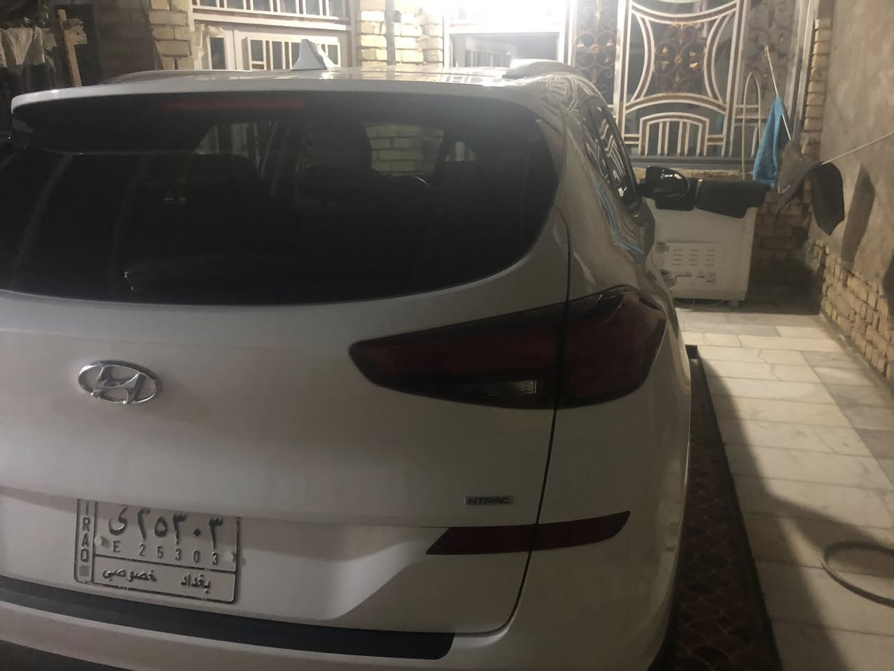 توسان موديل 21 ماشية 75 بصمة كراسي كهرباء تدفئة هندر بريك بصمه رادرات قيادة قيادة ذاتية نقطه عمياء الارضية جلد. بيها قطعتين جاملغ الايمن مبدل بلادي وصبغ البنيد وطخه بالباب الايمن 
السعر 178 وبيها مجال 
***********
