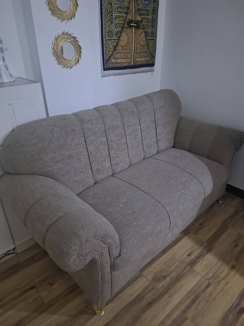 نص تخم قنفات جديد ٣٠٠ الف بغداد الصالحية ***********
